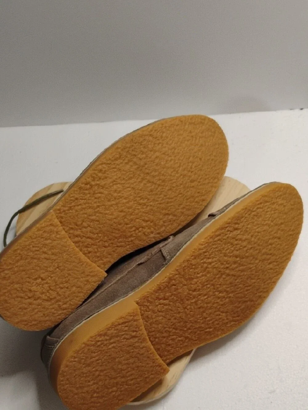 Mark Nason Men's Suede Chukka Boots in Taupe with Olive Laces